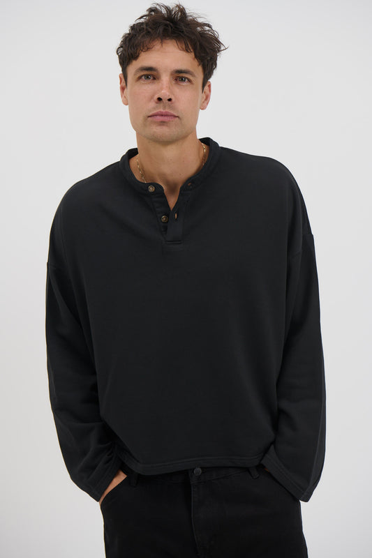 Fleece Crop Henley Black