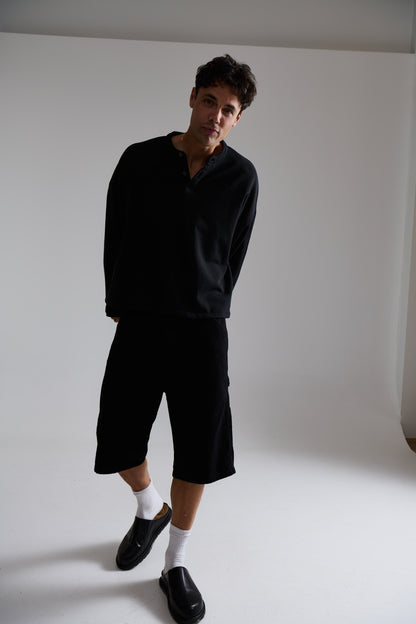 Fleece Crop Henley Black